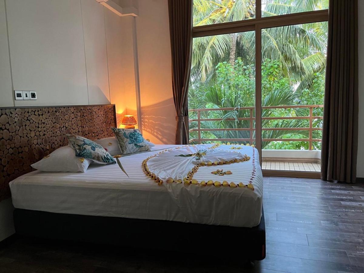 Finolhu Beach Guest House Felidhoo Exteriör bild