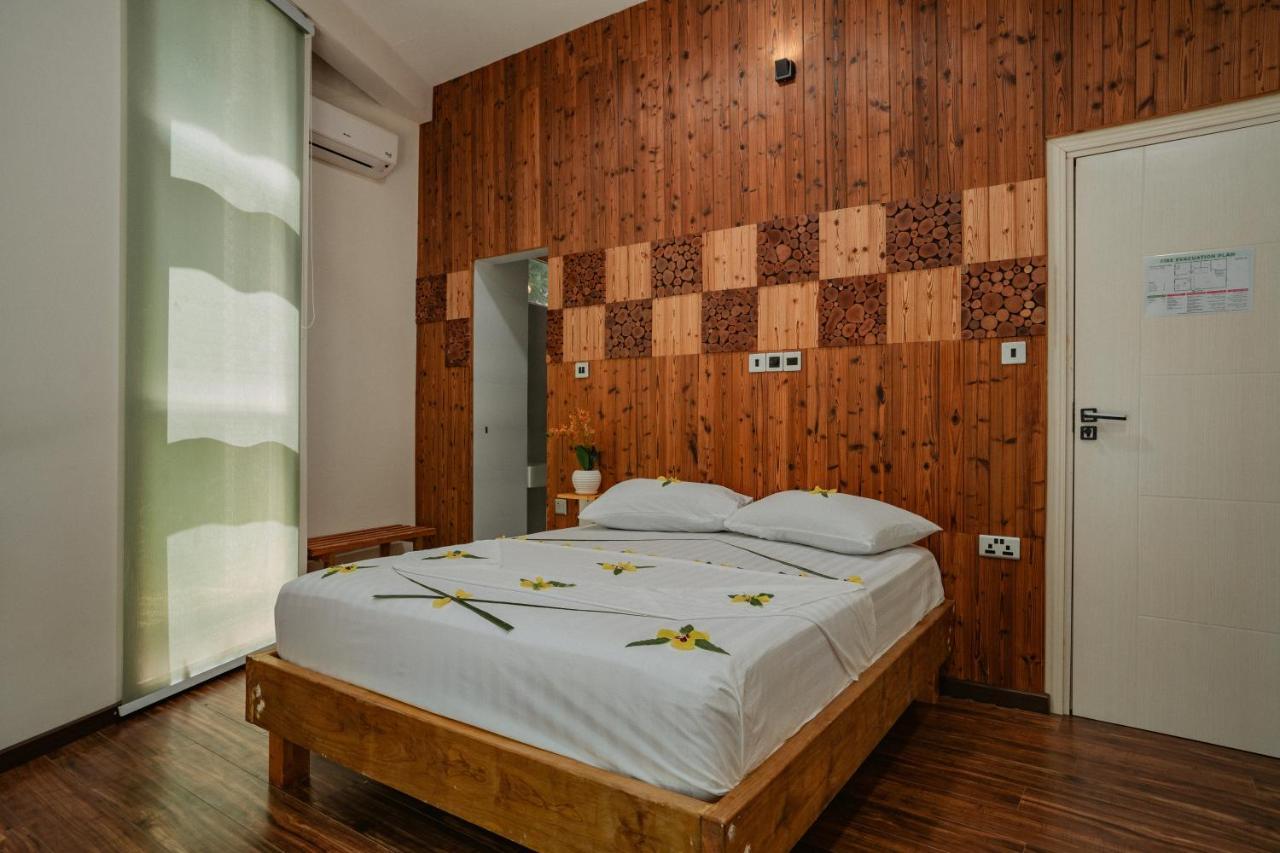 Finolhu Beach Guest House Felidhoo Exteriör bild