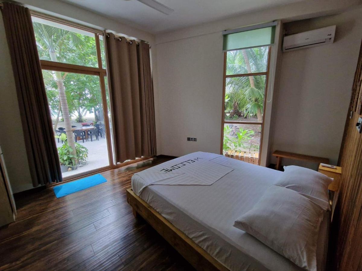 Finolhu Beach Guest House Felidhoo Exteriör bild